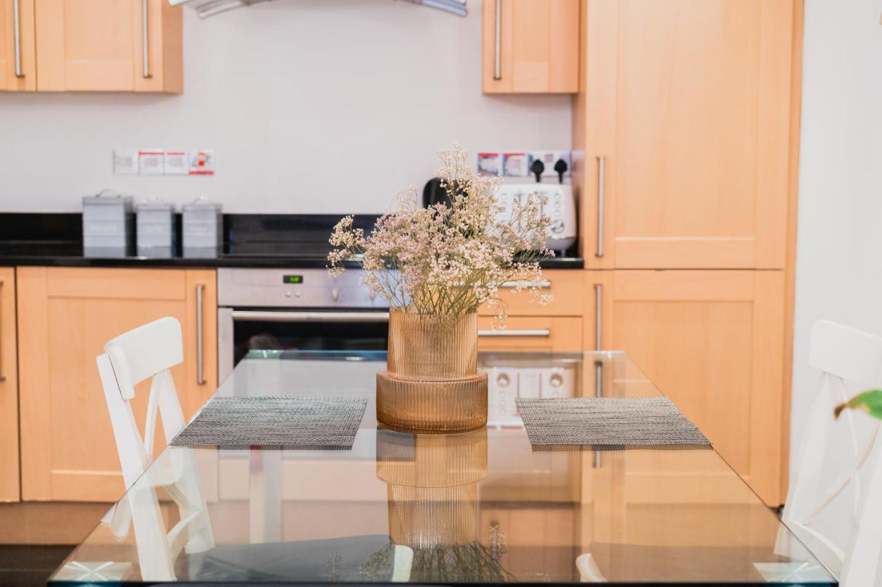 לונדון Covent Garden 2-Bedroom Apartment מראה חיצוני תמונה