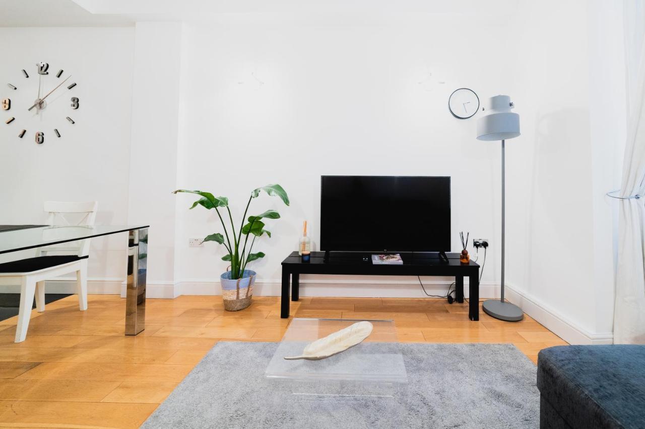 לונדון Covent Garden 2-Bedroom Apartment מראה חיצוני תמונה