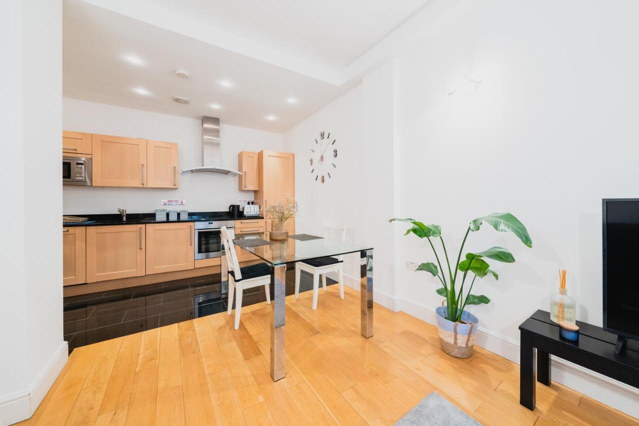 לונדון Covent Garden 2-Bedroom Apartment מראה חיצוני תמונה