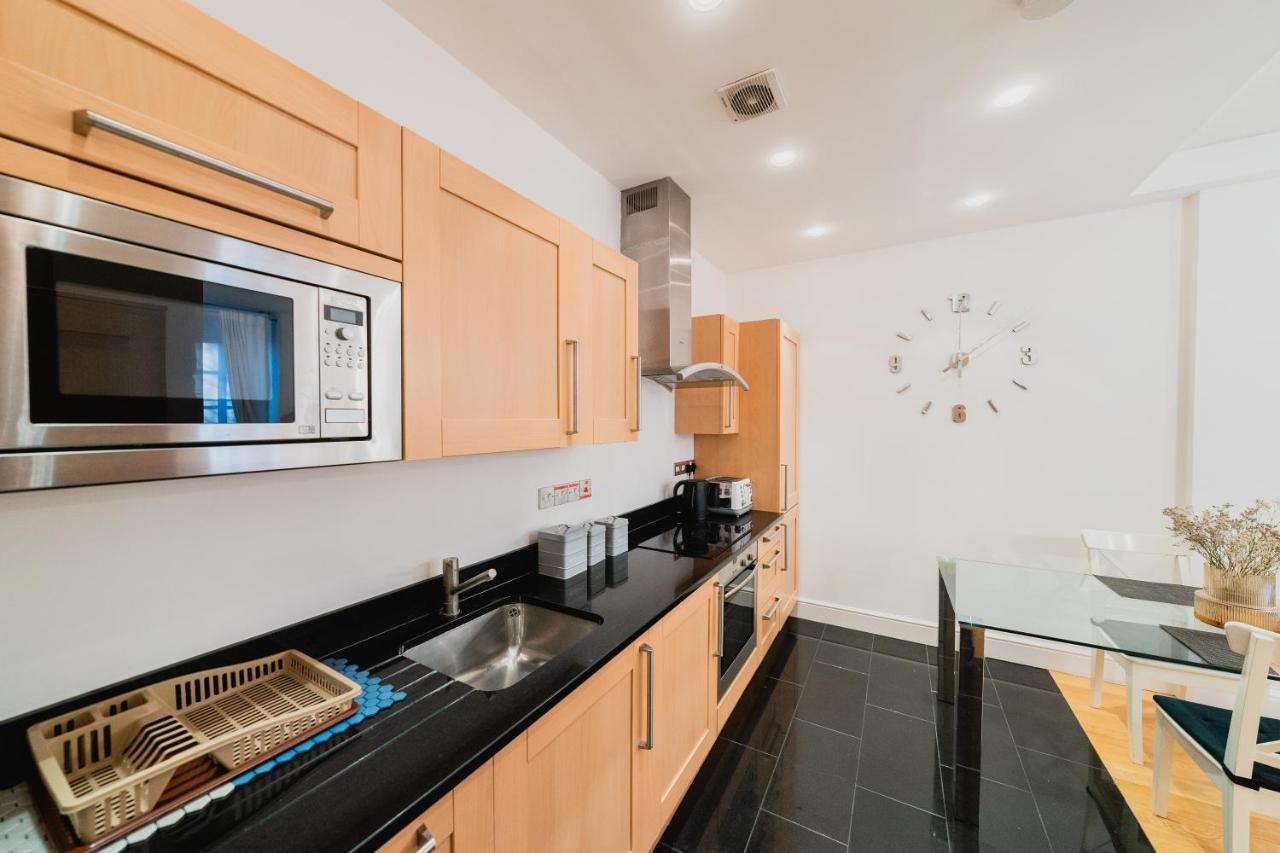 לונדון Covent Garden 2-Bedroom Apartment מראה חיצוני תמונה